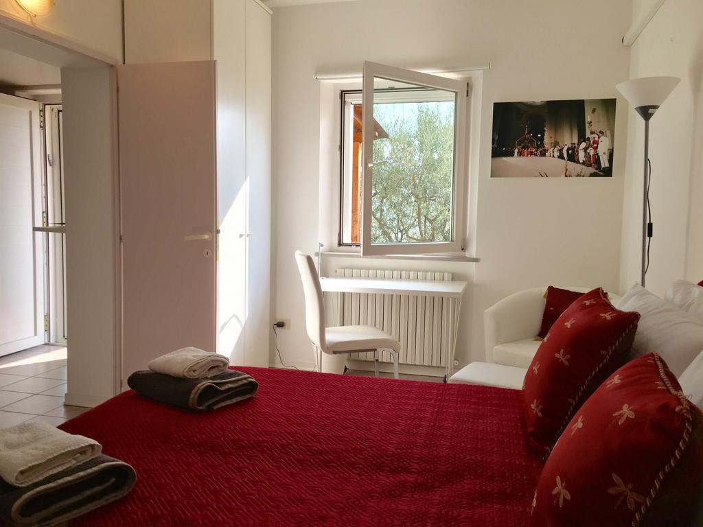 Assisi Villa Randr Сан-Витале Номер фото